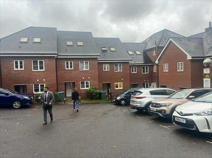 2 Bed Flat, Bursledon Road, SO19