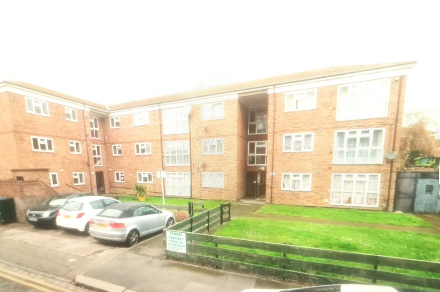 London 1 Bed Flat, Sansom Road, E11 To Rent Now for £1,350.00 p/m