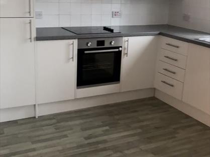 2 Bed Flat, Beech Court, WA8