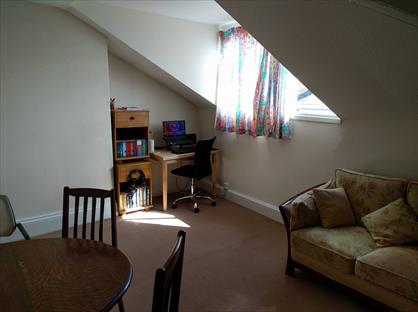 1 Bed Flat, London Road, GL1