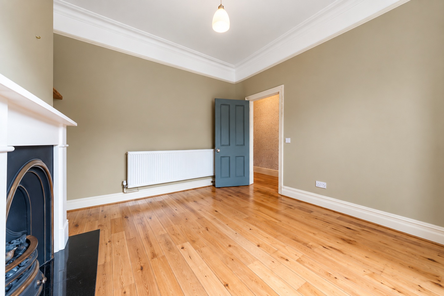 3 Bed Terraced House, Penylan, CF23