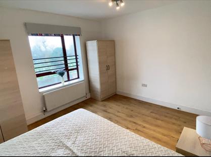 Room in a Shared Flat, Harrow Road, W10