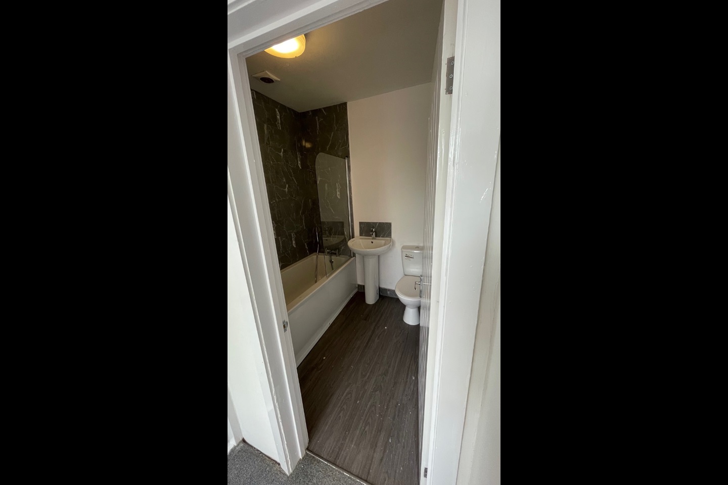 WestonSuperMare 2 Bed SemiDetached House, Highbury Road, BS23 To