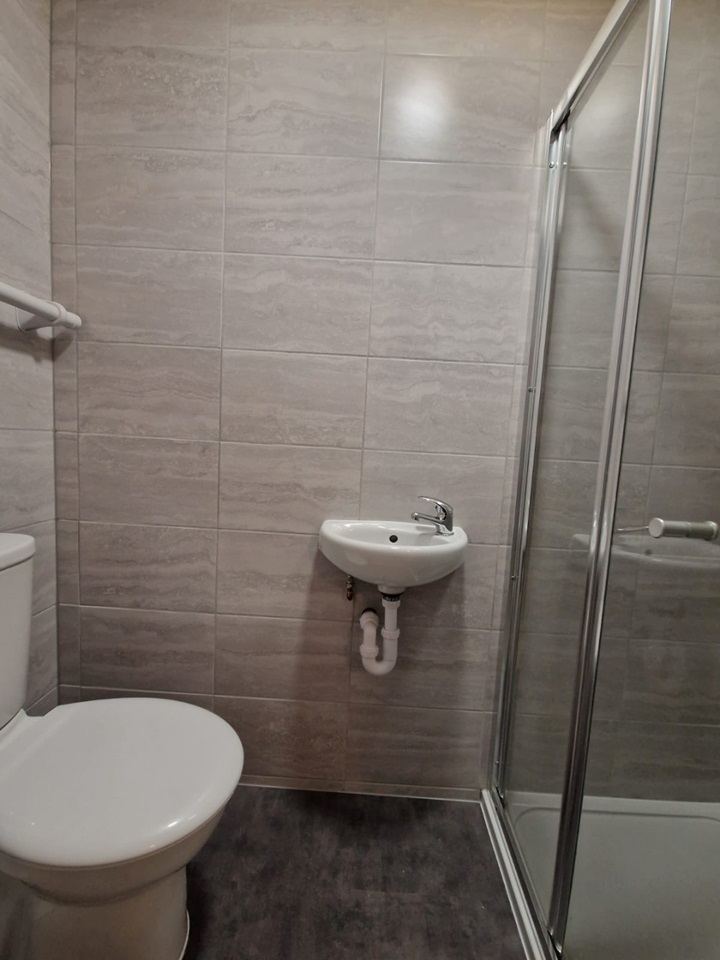 Potters Bar Bedsit, Trewenna Drive, EN6 To Rent Now for £925.00 p/m