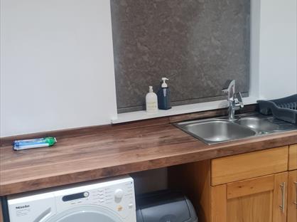 3 Bed Semi-Detached House, Mandale Grove, BD6