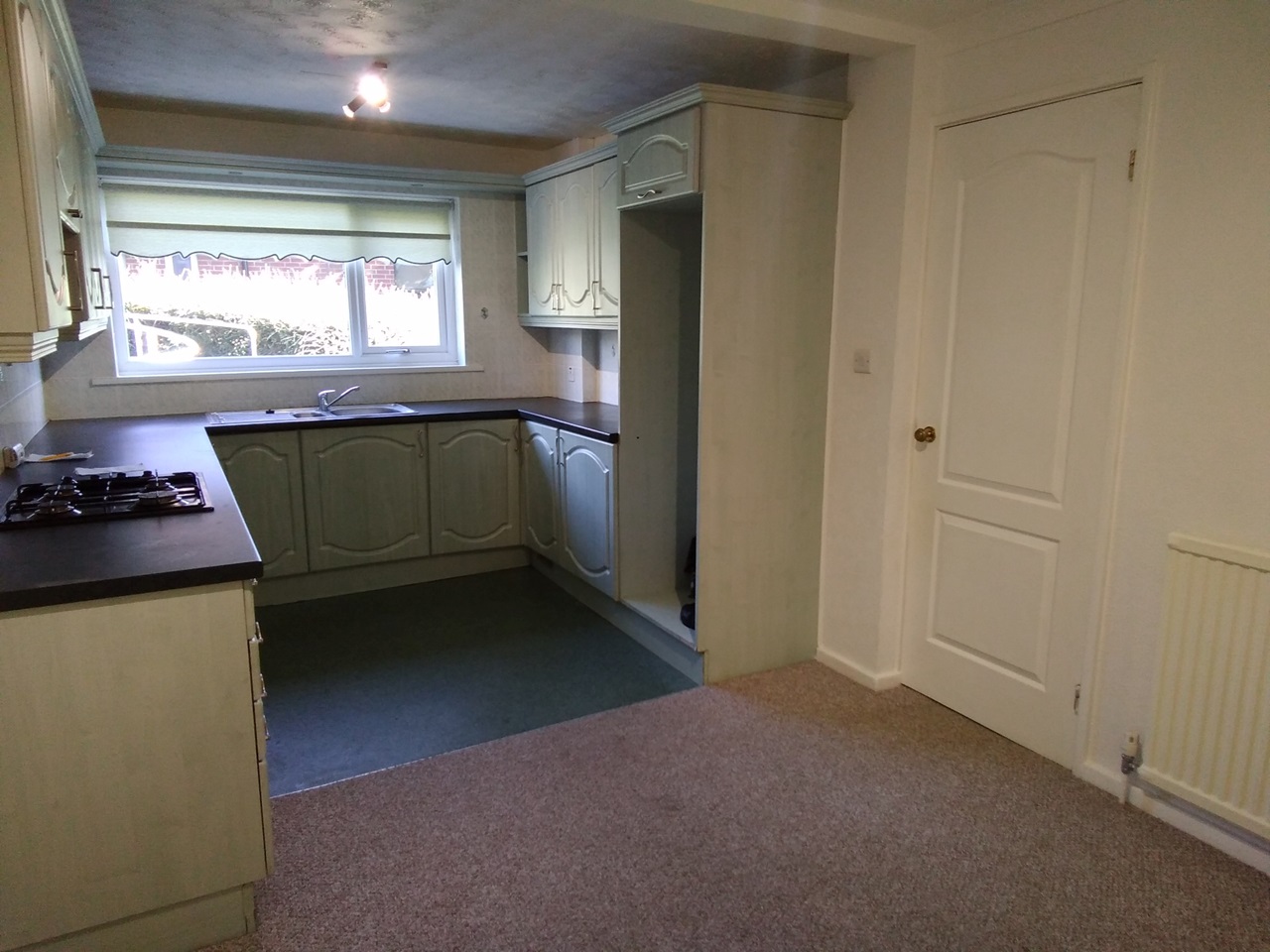 3 Bed Terraced House, Hall Park Hill, S6, N1 7GU