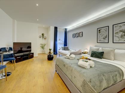 Studio Flat, The Cube Eastreet, B1