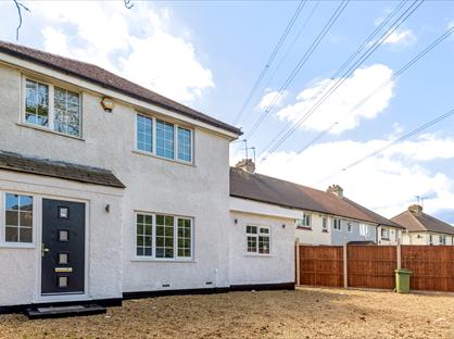 5 Bed Detached House, Floridita, SL3