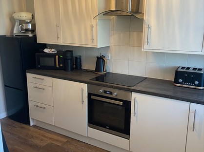 2 Bed Flat, Bridge Court, FY8