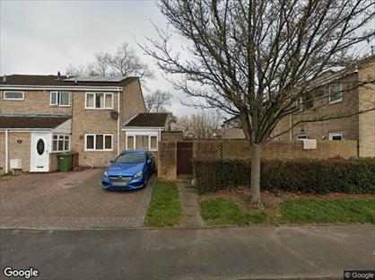 4 Bed Semi-Detached House, Farmhouse Road, WV12