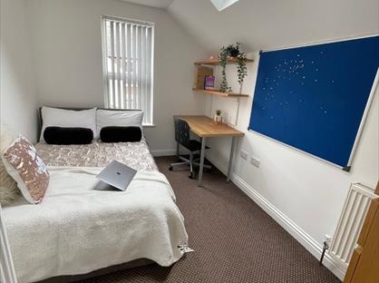 6 Bed Terraced House, Cottesmore Road, NG7
