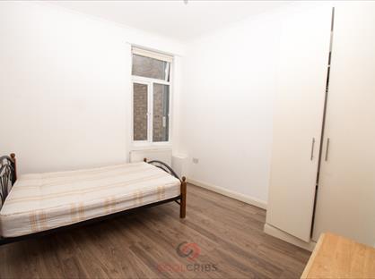 Studio Flat, West Hendon Broadway, NW9