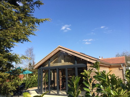 3 Bed Detached House, Barn Conversion, KT9