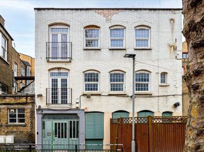 2 Bed Flat, Hampstead Road, NW1