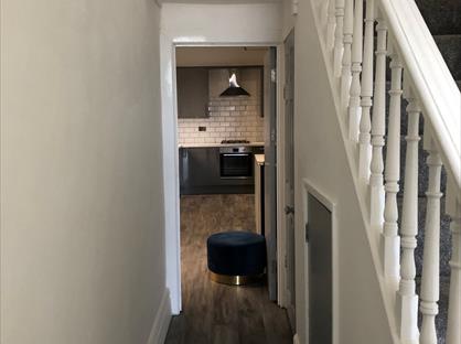 9 Bed Terraced House, Bryn Road, SA2