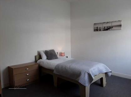 Room in a Shared House, The Queens, DN22