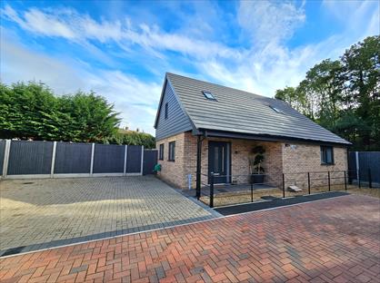 2 Bed Detached House, Rolls Court, PE7