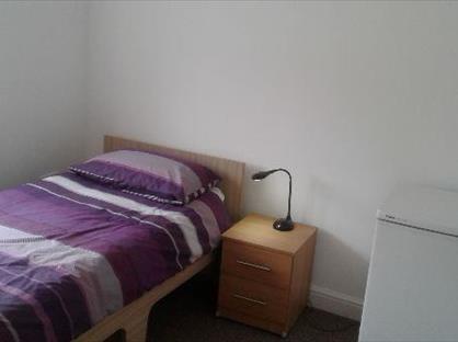 Room in a Shared House, Kilton Crescent, S81