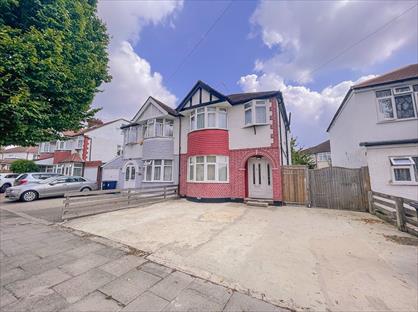 Room in a Shared Flat, Devon Close, UB6