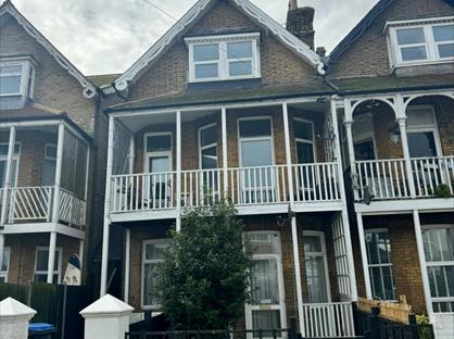 1 Bed Flat, Ethelbert Road, CT7