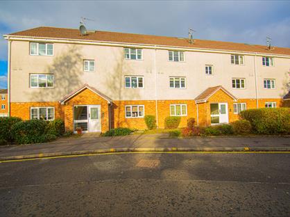 2 Bed Flat, Stirrat Crescent, PA3