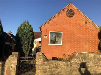 2 Bed Bungalow, Nightingale Close, DE4