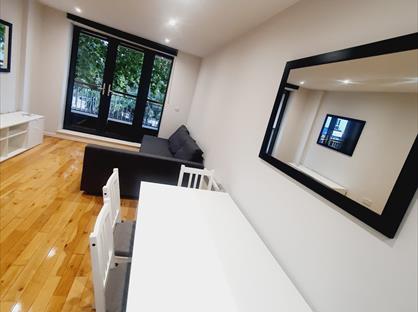 1 Bed Flat, Amisha Court, SE1