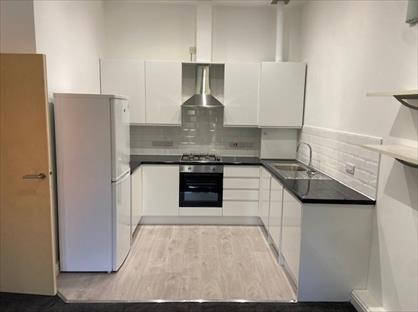 2 Bed Flat, Alexandra Park House, M16