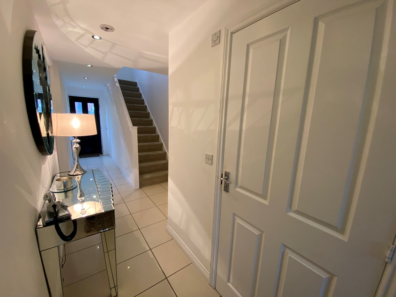 Bradford 3 Bed Terraced House, Halliday Court, BD3 To Rent Now for