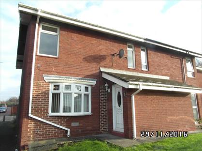 3 Bed Semi-Detached House, Milling Court, NE8