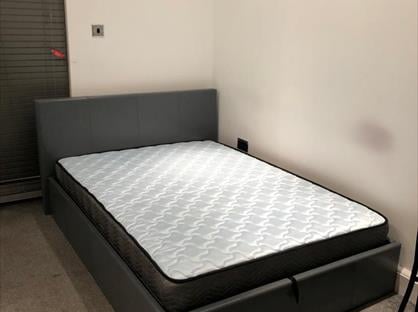 Room in a Shared House, The Avenue, N17