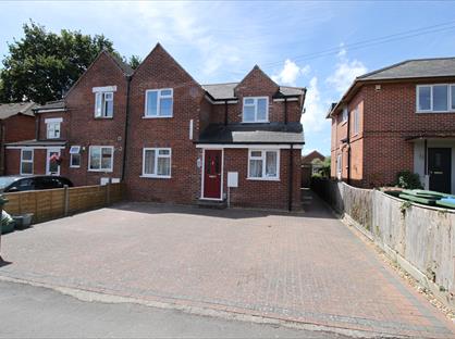 3 Bed Flat, Mayfield Road, SO17