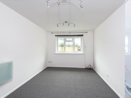 1 Bed Flat, Colombus Square, DA8