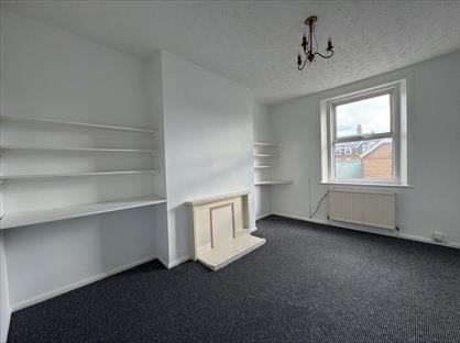 1 Bed Flat, Station Road, CT8