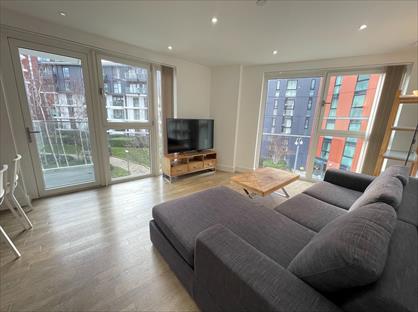 1 Bed Flat, Brent House, SW8