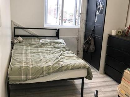 Room in a Shared House, The Avenue, N17