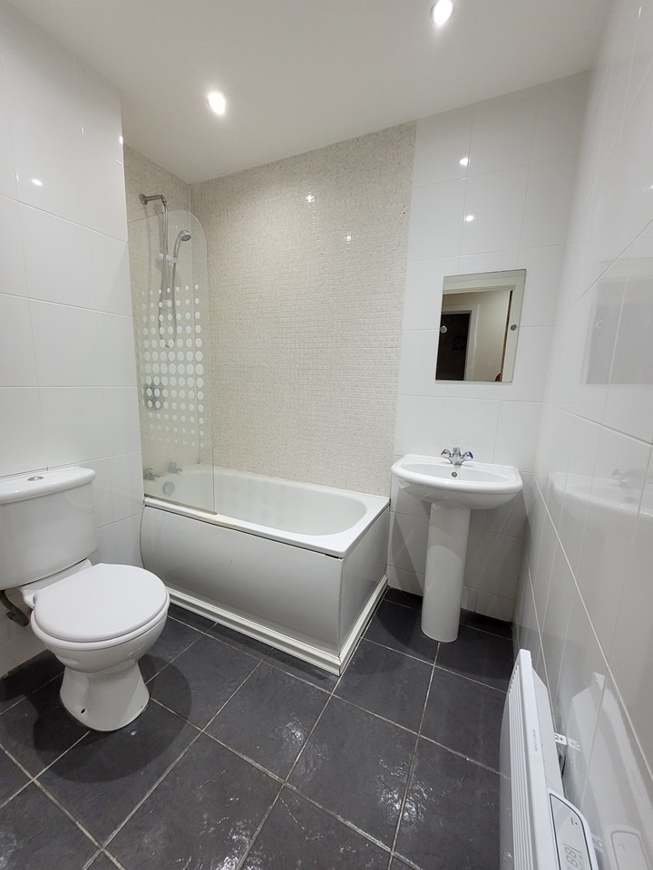 Glasgow 2 Bed Flat, Bothwell Street, G2 To Rent Now for £1,450.00 p/m