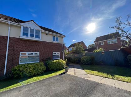 2 Bed Flat, Chaucer Close, NE8