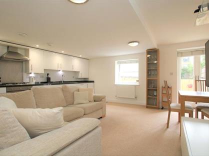 2 Bed Flat, Kendrick Road, RG1