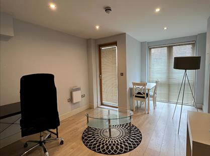 2 Bed Flat, Wellesley Court, SE1