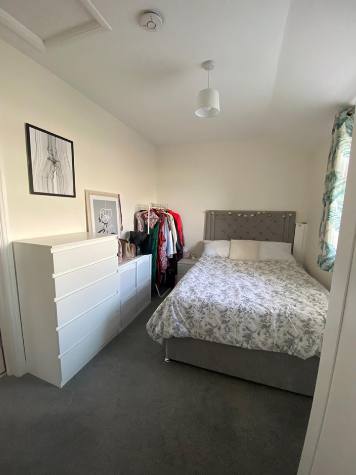 1 Bed Flat, Dickinson Street, DE24 photo 3