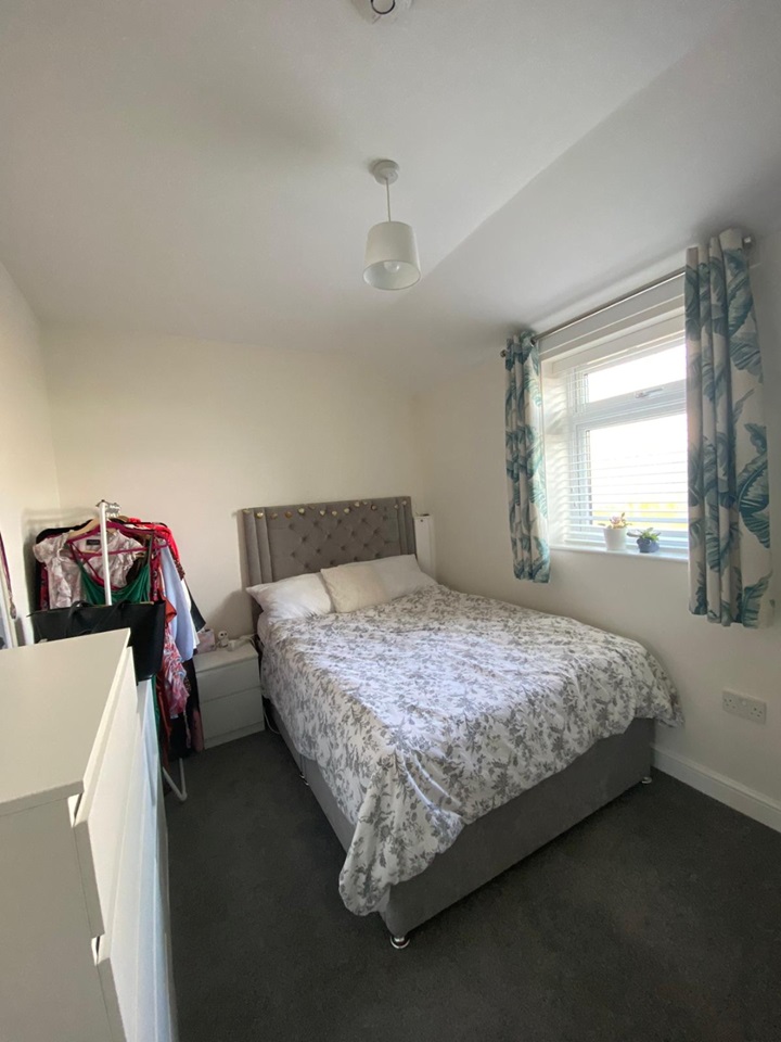 1 Bed Flat, Dickinson Street, DE24 photo 4