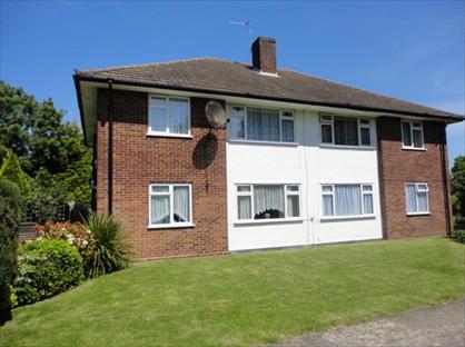 3 Bed Maisonette, Red Lion Close, BR5