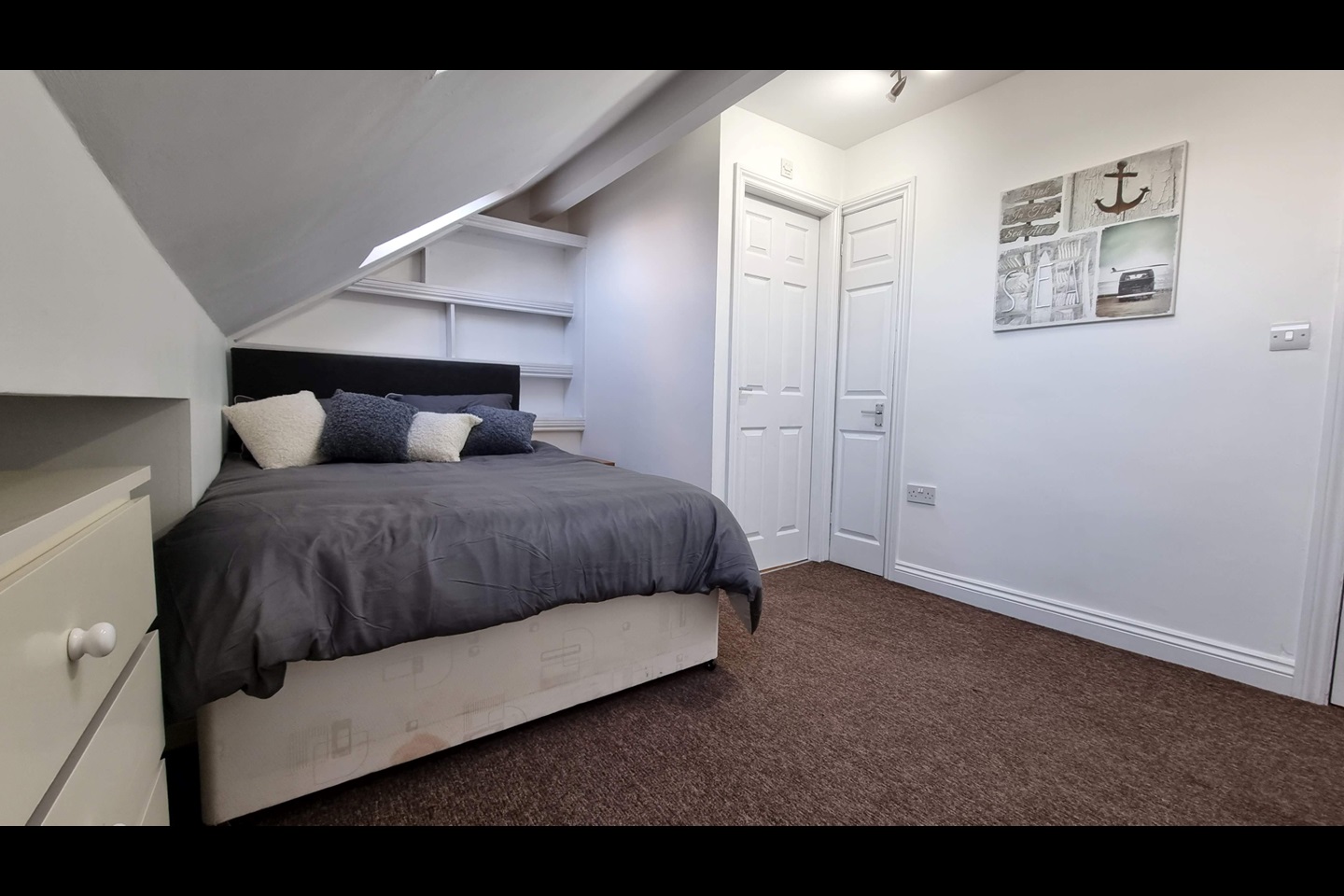 Leeds 1 Bed Flat, Tong Road, LS12 To Rent Now for £595.00 p/m