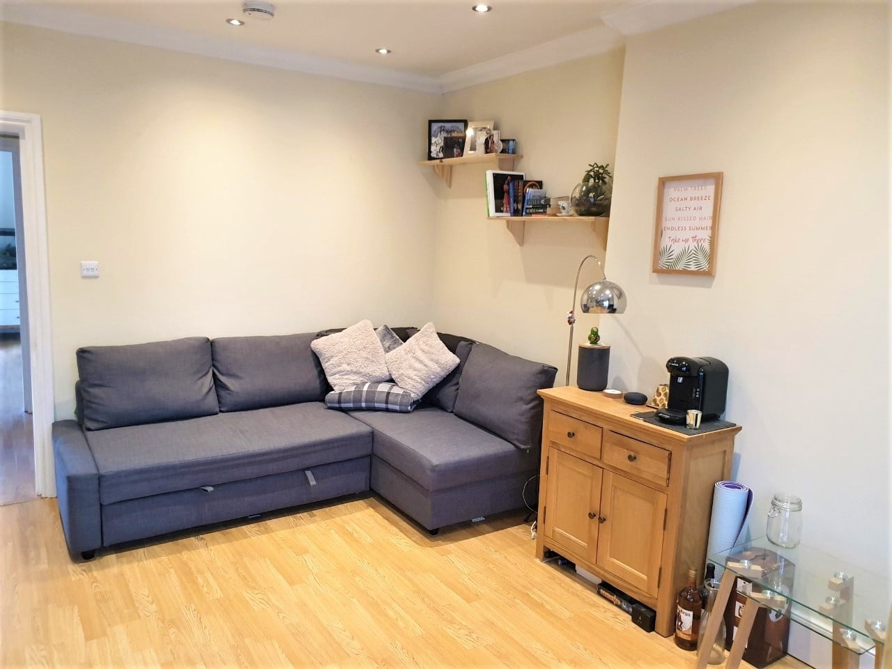 1 Bed Flat, Lavender Hill, SW11 photo 3