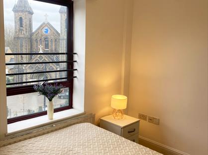 Room in a Shared Flat, Harrow Road, W10