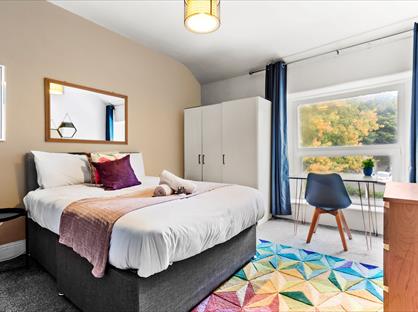 1 Bed Flat, Bryn Road, SA2