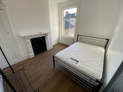 Room in a Shared House, Kenwyn Road, SW4