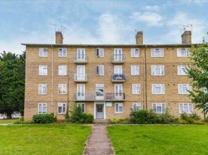 1 Bed Flat, Grove Avenue, HA5