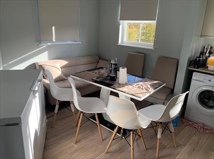 Room in a Shared Flat, Grenard Close, SE15